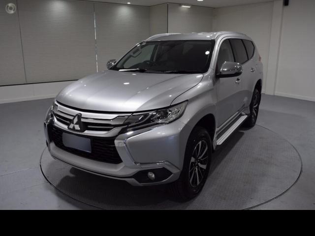 2016 Mitsubishi Pajero Spor