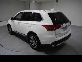 2017 Mitsubishi Outlander 