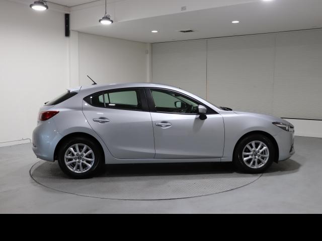  Mazda Mazda3 L 2017