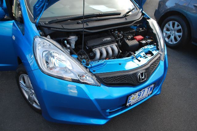 HONDA JAZZ VTI 2012