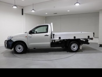  Toyota Hilux WORKMATE 2013