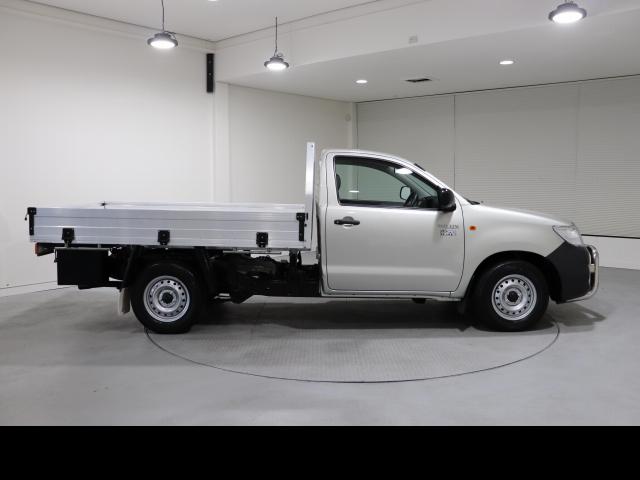  Toyota Hilux WORKMATE 2013