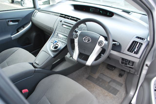 TOYOTA PRIUS CVT 2010