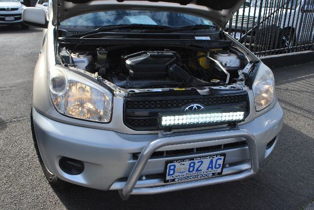 TOYOTA RAV4 2003