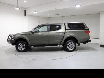 MITSUBISHI TRITON GLS (4X4) 2016