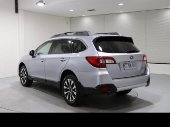  Subaru Outback 2015