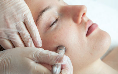 Reputable IPL Skin Rejuvenation Clinic In Brisbane - Visit The Facial Hub Today!