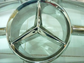 Mercedes 190SL Grill in Stainless Steel