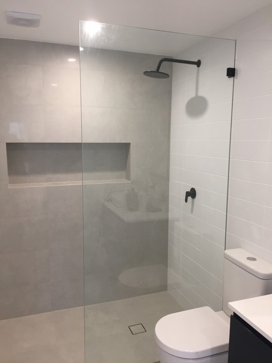 Pride Shower Screens & Built-In Wardrobes