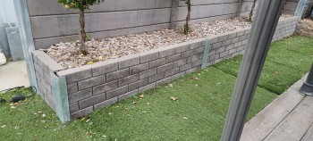 CONCRETE SLEEPER RETAINING WALLS 🧱 