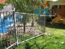 Pool fencing contractors near me