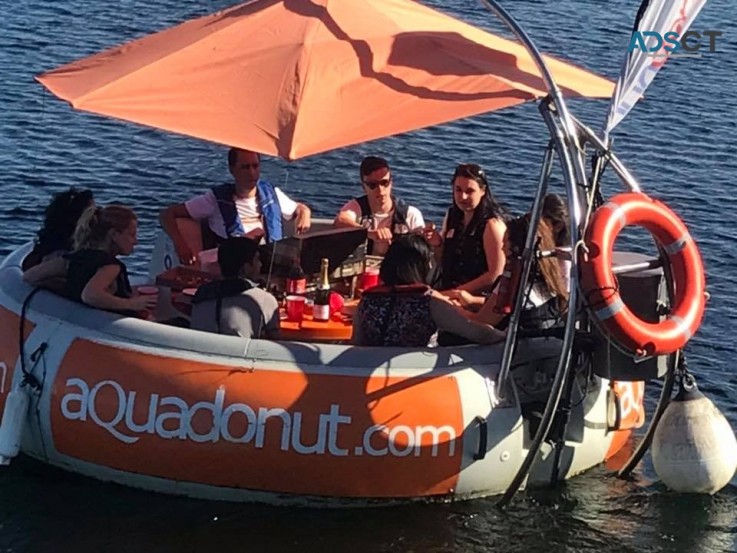 BBQ BOAT HIRE MELBOURNE - Aqua Donut (www.aquadonut.com)