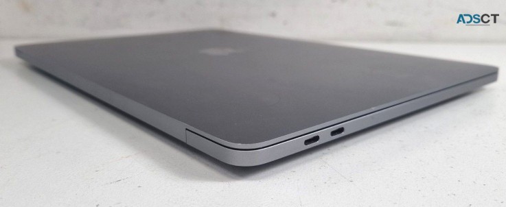 Apple MacBook Pro Laptop 2020 13