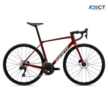 2025 Giant TCR Advanced 1 KOM Road Bike 