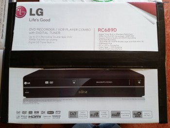 LG DVD recorder/VCR Combo RC689D