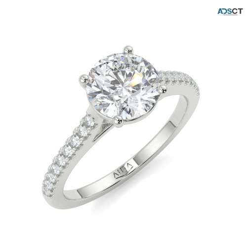 Elegant Classic Iris Round Moissanite Ri