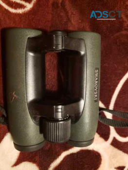 Swarovski 10x32 binoculars for sale 