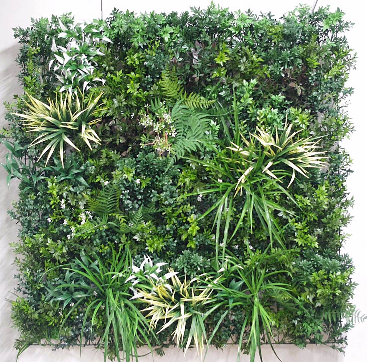 UV Stabilized Green Forest Select Range Vertical Garden 100cm X 100cm  Z3212