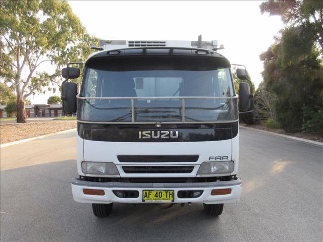 Used ISUZU FRR 550 TURBO DIESEL REFRIDGE