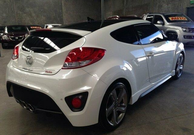 Hyundai Veloster SR Coupe D-CT Turb