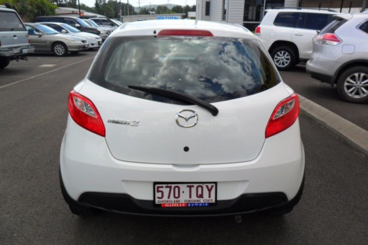 2013 MY14 Mazda 2 DE10Y2 Neo Sport Hatch