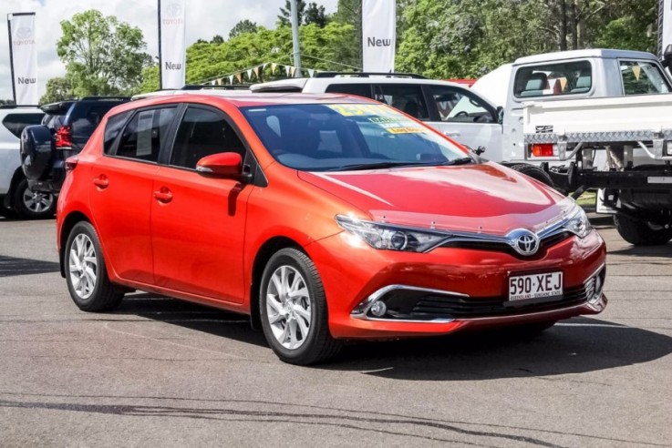 2017 Toyota Corolla ZRE182R Ascent Sport