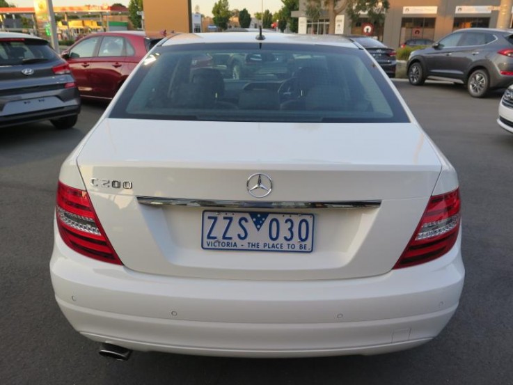 2012 MERCEDES-BENZ C200  BlueEFFICIENCY