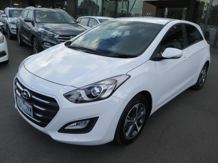 2015 HYUNDAI I30  Active X