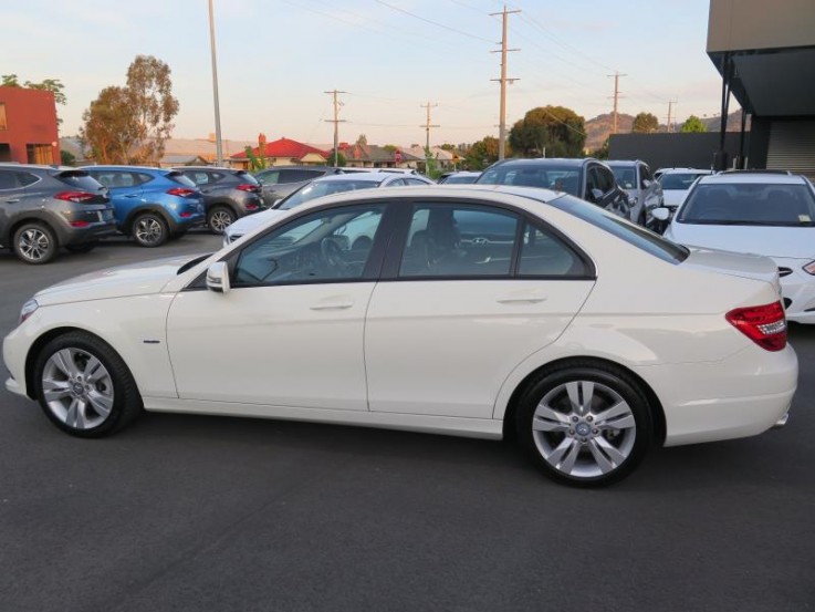 2012 MERCEDES-BENZ C200  BlueEFFICIENCY