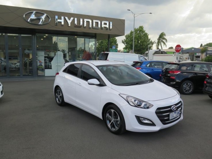 2015 HYUNDAI I30  Active X