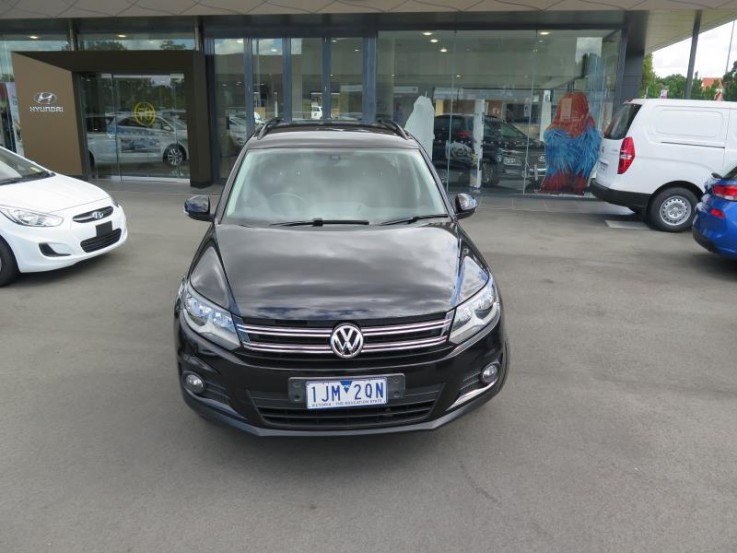 2012 VOLKSWAGEN TIGUAN  103TDI