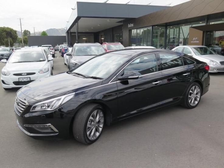 2016 HYUNDAI SONATA  Premium