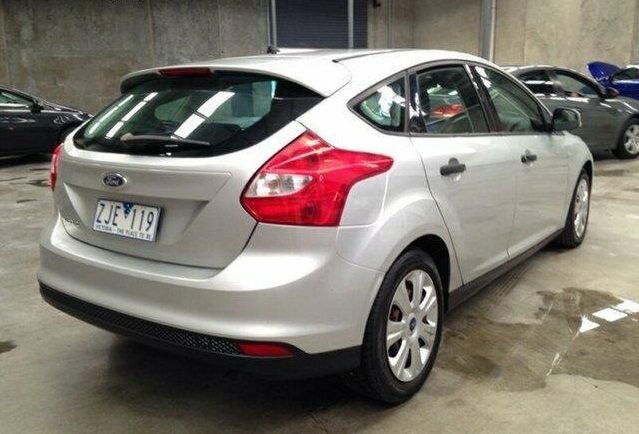 2012 Ford Focus Ambiente PwrShift LW Hat