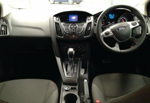 2012 Ford Focus Ambiente PwrShift LW Hat