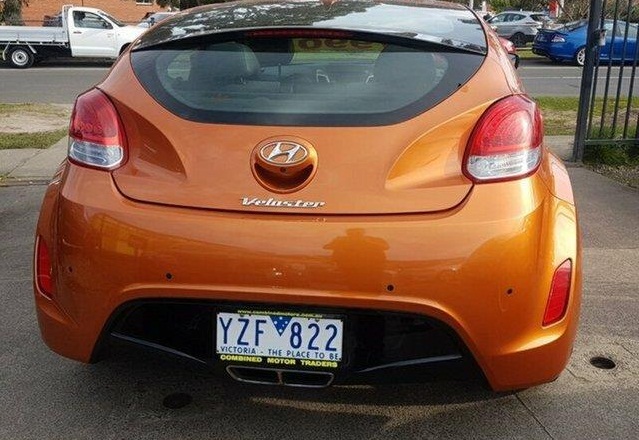 2012 Hyundai Veloster Coupe FS Hatchback