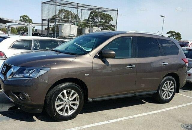 2015 Nissan Pathfinder ST X-tronic 4WD R