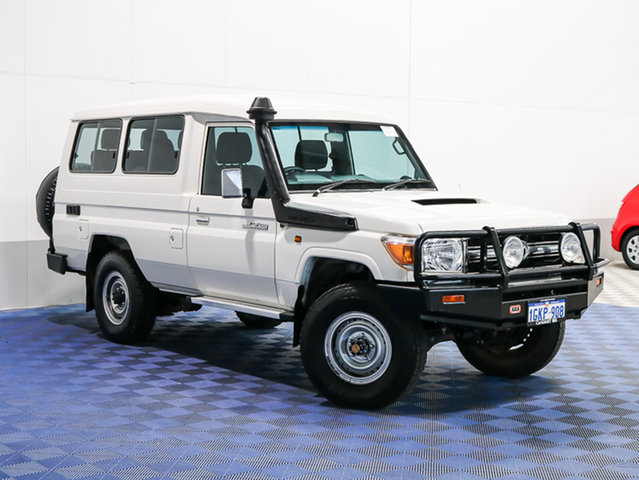 2015 TOYOTA LANDCRUISER VDJ78R MY12 UPDA