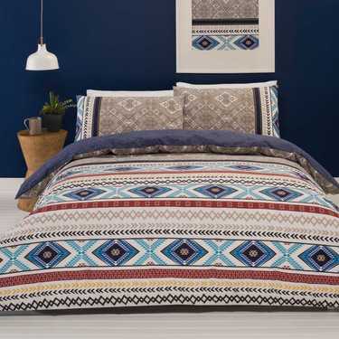 Dwell Twist & Splice Zahlia Quilt Cover 