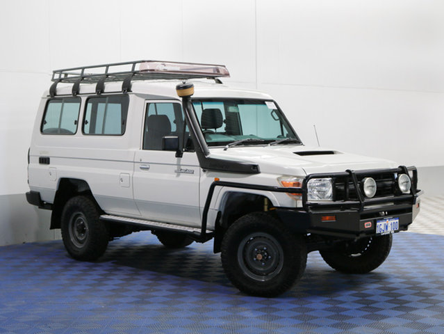 2011 TOYOTA LANDCRUISER VDJ78R 09 UPGRAD