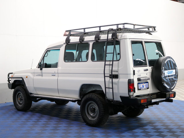 2011 TOYOTA LANDCRUISER VDJ78R 09 UPGRAD