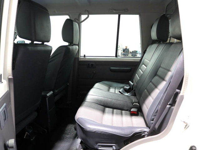 2012 TOYOTA LANDCRUISER VDJ76R 09 UPGRAD