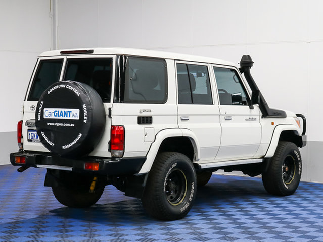 2011 TOYOTA LANDCRUISER VDJ76R 09 UPGRAD