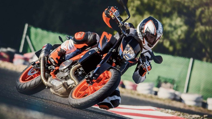 2016 KTM 690 DUKE R