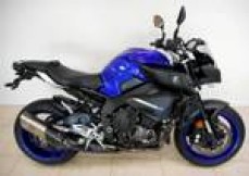 2016 YAMAHA MT-10