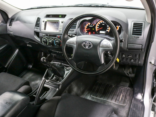 2015 TOYOTA HILUX KUN26R MY14 SR (4X4) S