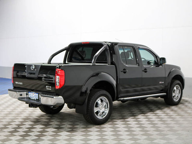 2013 NISSAN NAVARA D40 MY12 ST-X BLACKLI