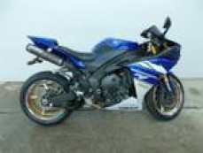  2010 YAMAHA YZF-R1