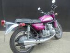 1977 SUZUKI GT750