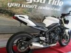 2015 TRIUMPH STREET TRIPLE 660