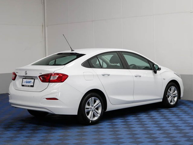 2017 HOLDEN ASTRA BL MY17 LS SUMMIT WHIT